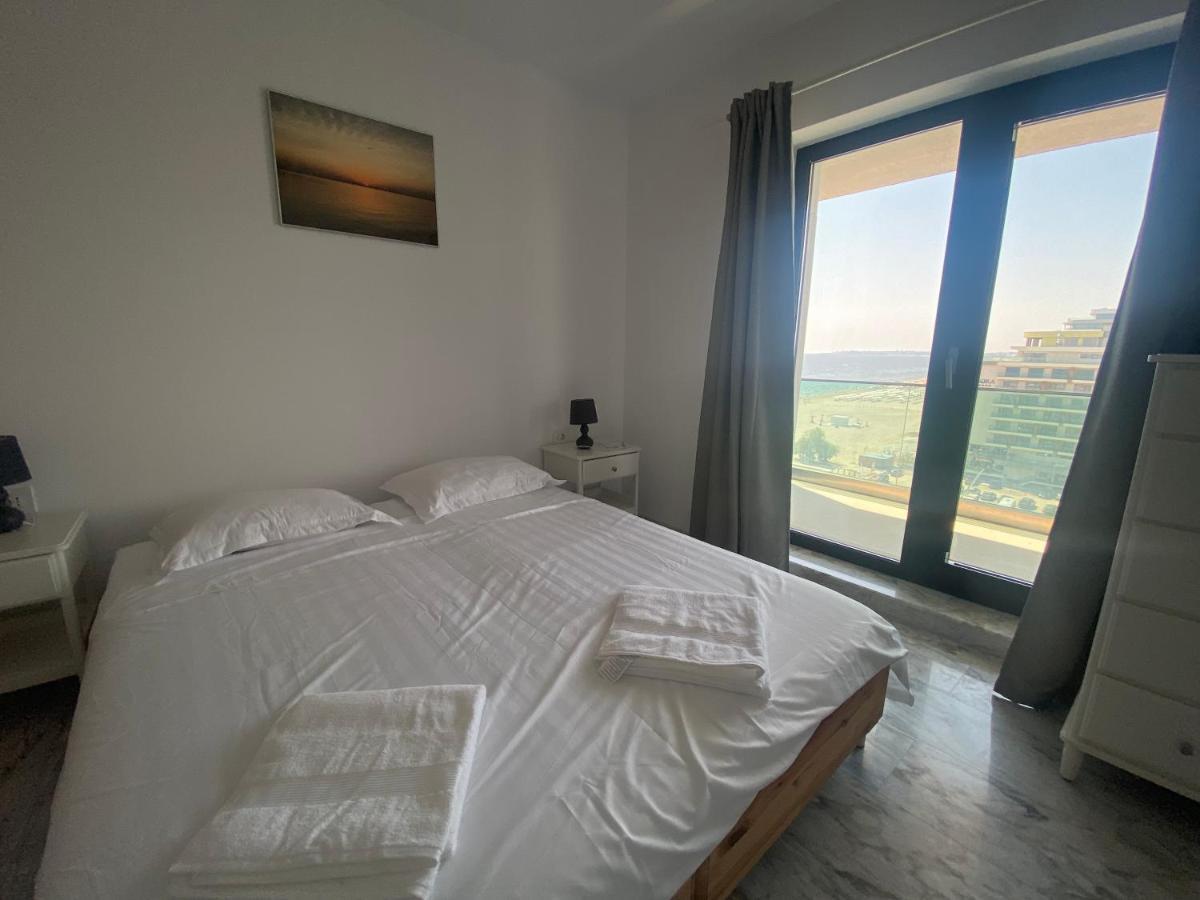 Apartamento Apartament Direct La Plaja 4 Persoane Mamaia Nord Sky Sea View Năvodari Exterior foto