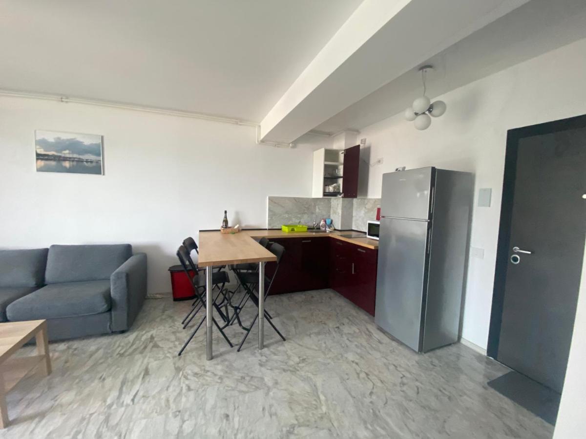 Apartamento Apartament Direct La Plaja 4 Persoane Mamaia Nord Sky Sea View Năvodari Exterior foto