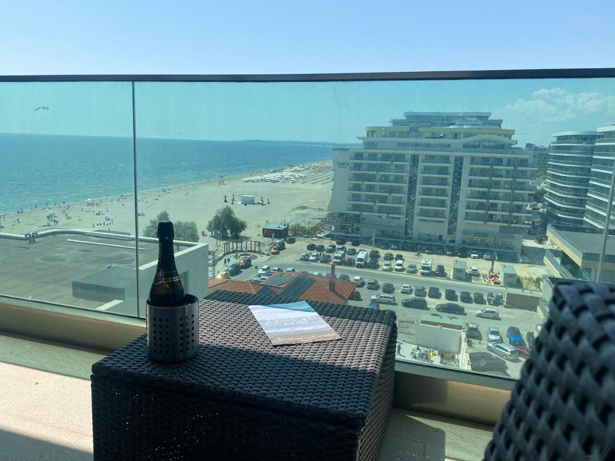 Apartamento Apartament Direct La Plaja 4 Persoane Mamaia Nord Sky Sea View Năvodari Exterior foto